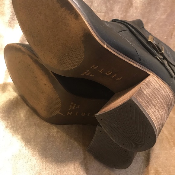 Firth Booties - Picture 5 of 5